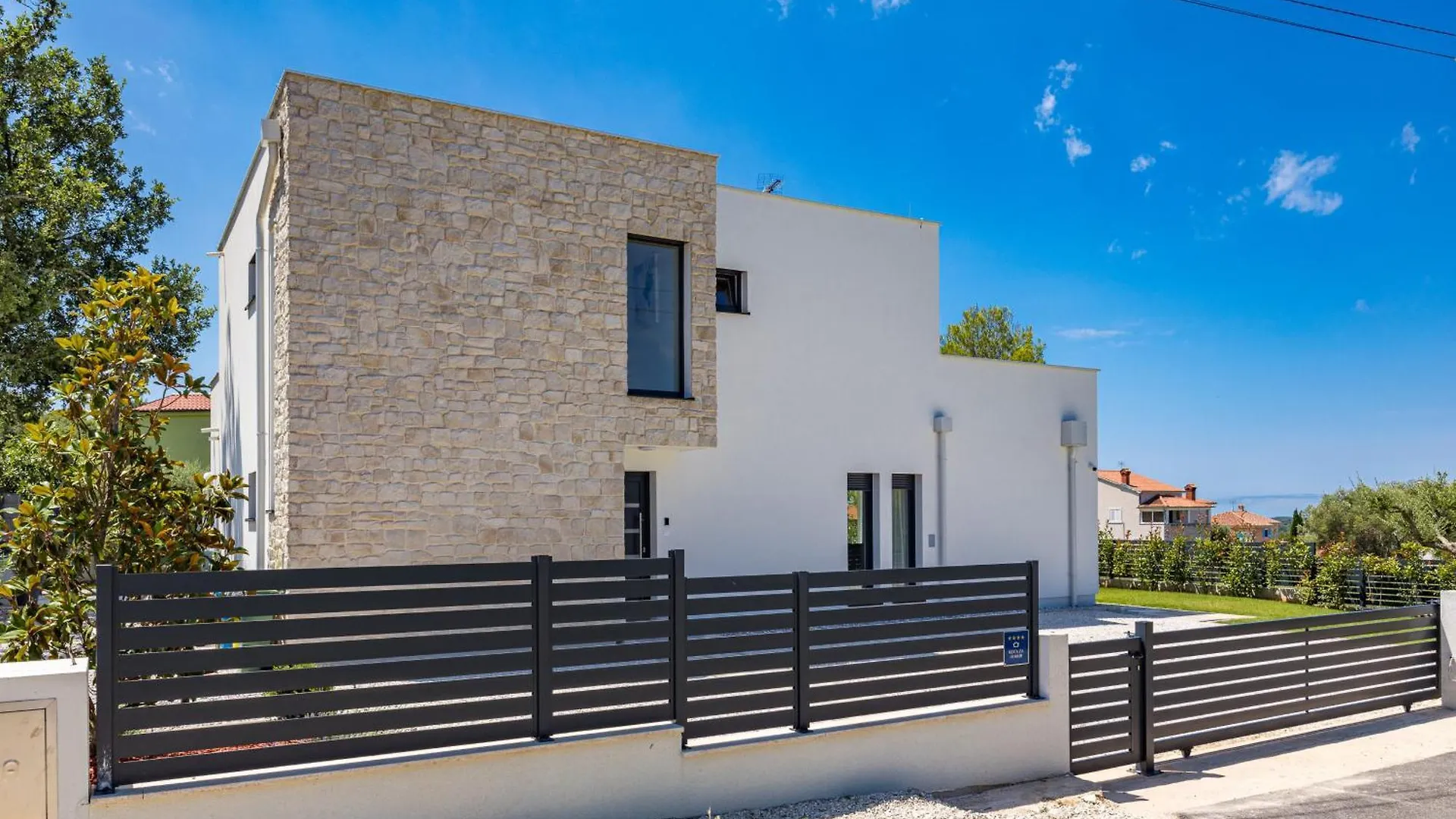Villa Zanetta Pet Friendly Near Porec For 8 People With Sea View & Private Pool Marasi
